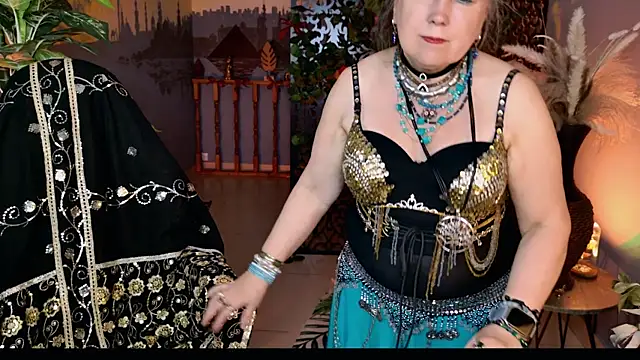 LilaMaharani's Live XXX Chat