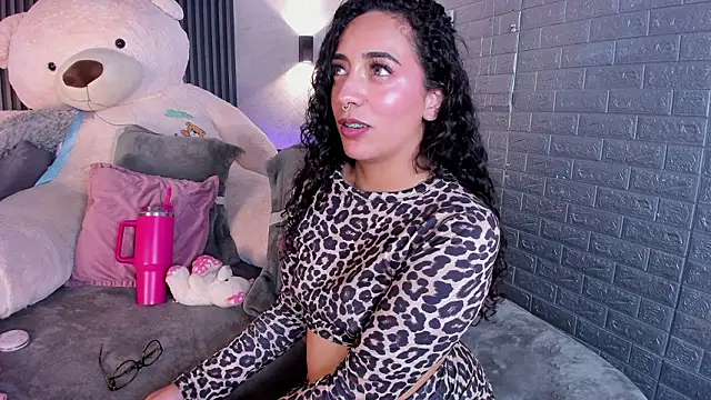 Chat XXX ao vivo de Magic_ivone