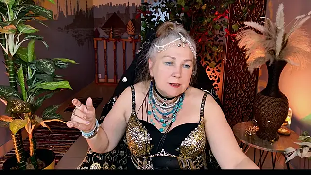 XXX chat uživo modela LilaMaharani