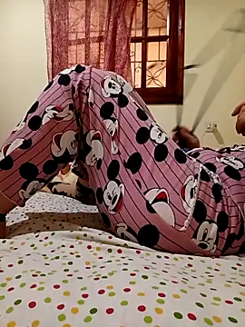 Mrjana89six 网络视讯表演