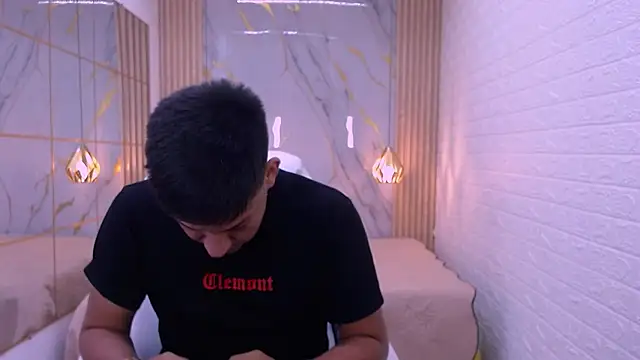 Webkamerová show DominantBoy4