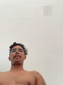 Show de webcam de Morenolindo11