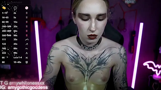 Chat +18 de amywhitenessxx ao vivo