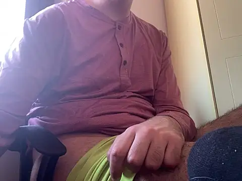 davyhairyvelvetdreams: онлайн-секс-чат