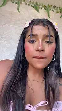 Chat +18 de Mariangel_11 ao vivo