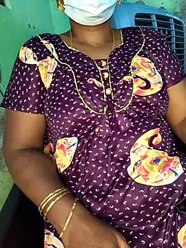 Tamilselviroja- 现场XXX聊天