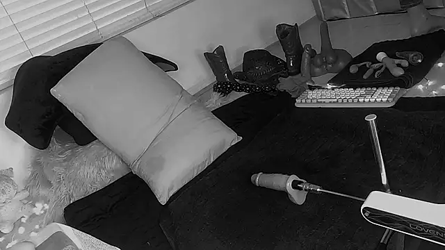 Chat XXX en directo de Dirty_Secrettt