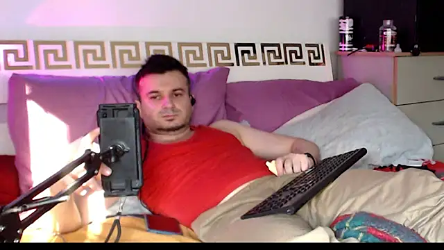 iuligruia69's Live XXX Chat