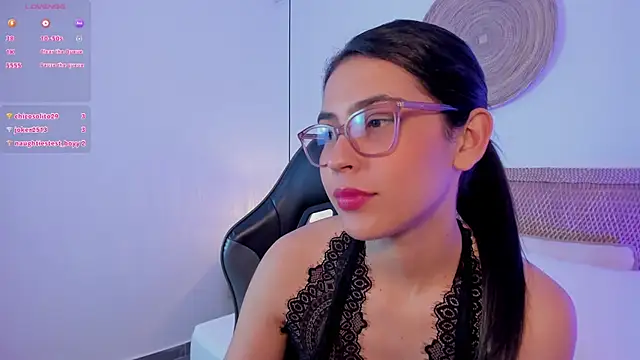 Czat XXX na żywo – desireee_