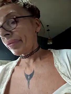 FrozenWaffle's Webcam Show