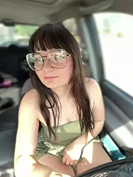 Chat +18 de urpuppymoon ao vivo