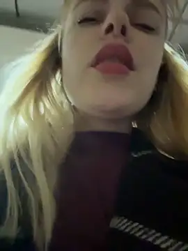 Chat +18 de HarrietDart ao vivo