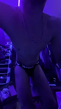 Cloudd_Kingg_Iceyyy 在線直播表演