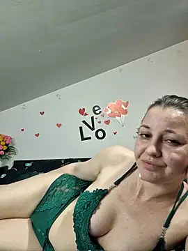 SweetMaddy888 Chat XXX in diretta