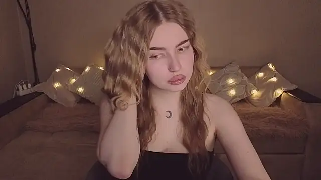 ViolettaLopez Chat XXX in diretta