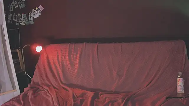 juby_yuby Adlı Modelin Canlı XXX Sohbeti