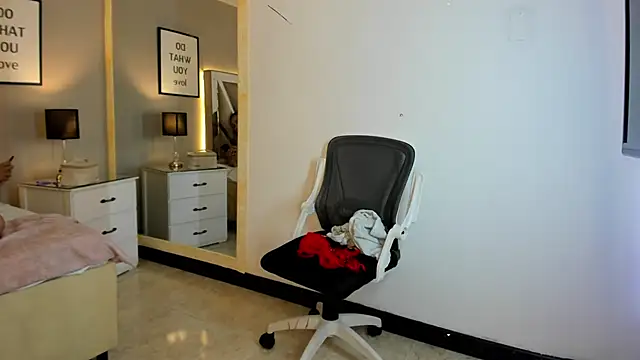 cellestehot live XXX chat