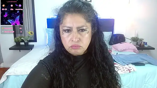 Chatroom XXX en direct de Keyla01_