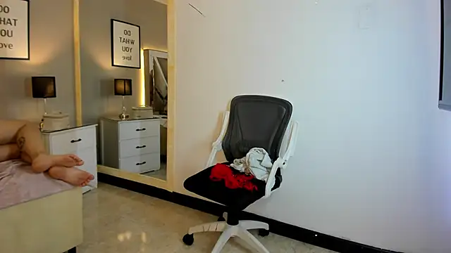 Chat XXX en directo de cellestehot