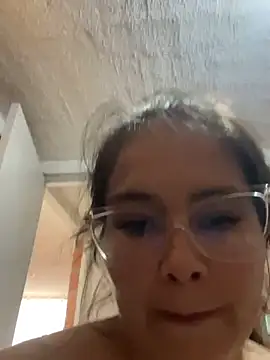 amberbakee's Live XXX Chat