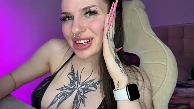 Вебкам-шоу MarlynRobertsen