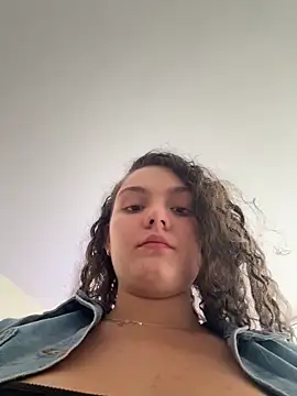 Chat XXX en directo de Eva_stark10