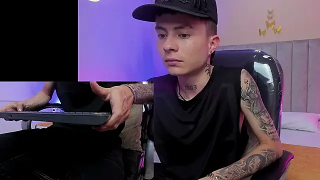 Nascary_Fox: онлайн-секс-чат