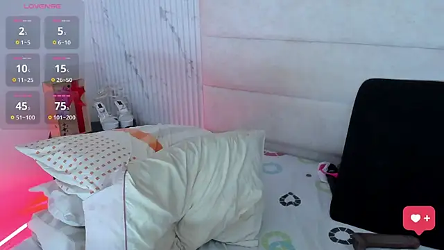 Reginavegaa Chat XXX in diretta