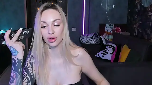 Chat XXX en directo de Blckmirrorr