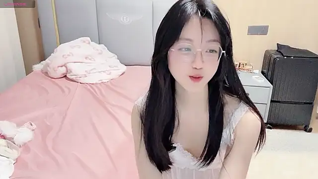 Yanyan39677's Live XXX Chat