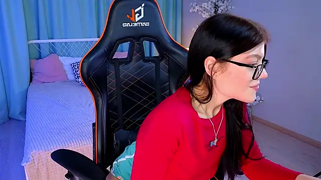 Softeach's Live XXX Chat