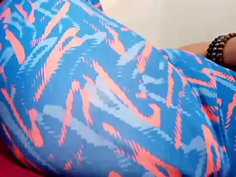 MILEIDE980: онлайн-секс-чат