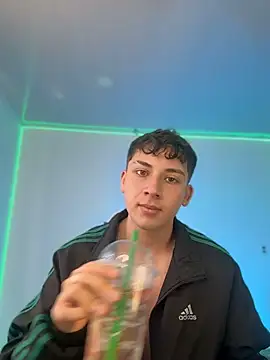 دردشة oliver_kyy الجنسية المباشرة