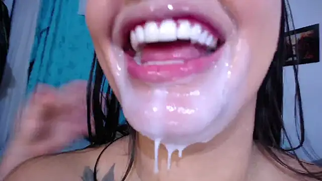 Sharlottee 웹캠 쇼