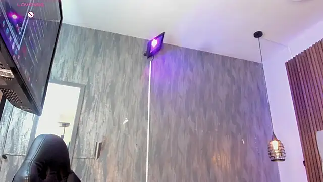 Saravy_Blandon Live XXX-chat