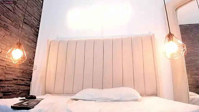 Chat XXX ao vivo de hari_lissaw