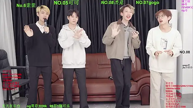 Beautifulboys-777's Live XXX Chat