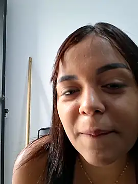 Naugthy-Mey Live XXX-Chat