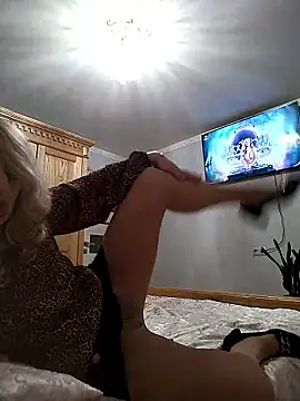 AhlyssaLove1155 live XXX chat