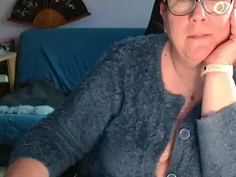 แชท XXX สดของ xmyriamx