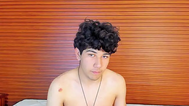 peakk_twiinns 在線直播表演