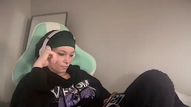 FRRANNKIE Chat XXX in diretta