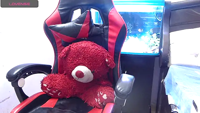 Sharon_cutiepie 即時 XXX 聊天