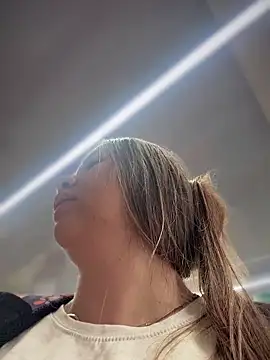 Sembang XXX Secara Langsung Emiily_lee