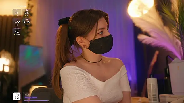 aarimass Adlı Modelin Canlı XXX Sohbeti