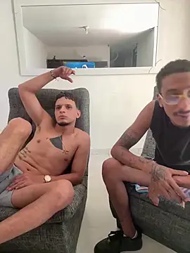 ArturoDelgado1: απευθείας συνομιλία ΧΧΧ