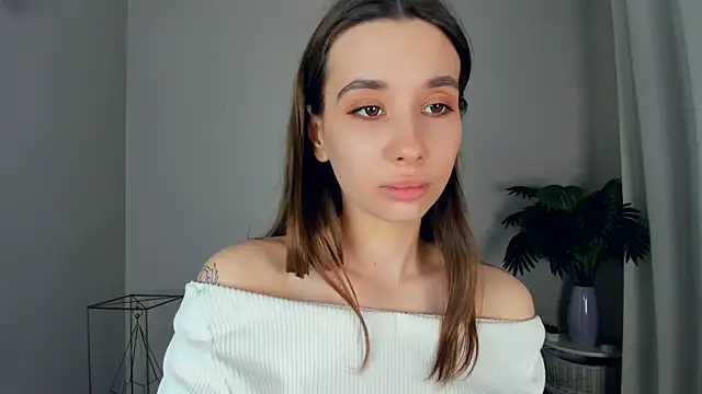 LaceyLettman Adlı Modelin Canlı XXX Sohbeti