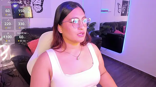 Lia_amara Chat XXX in diretta