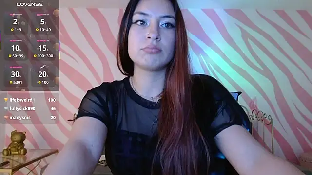 Show de Scarlet_queen4 na webcam