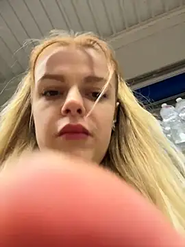 HarrietDart 即時 XXX 聊天